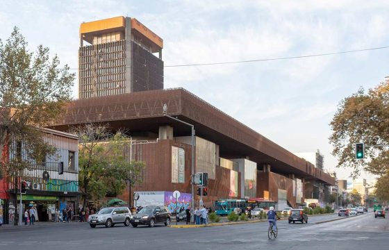 Centro_Cultural_Gabriela_Mistral_Santiago